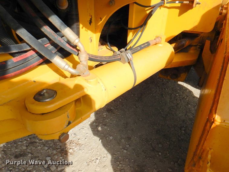 image for item DN2728 2009 John Deere 770D  motor grader