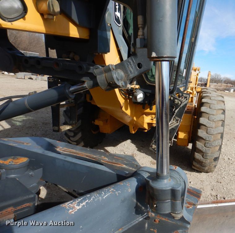 image for item DN2728 2009 John Deere 770D  motor grader