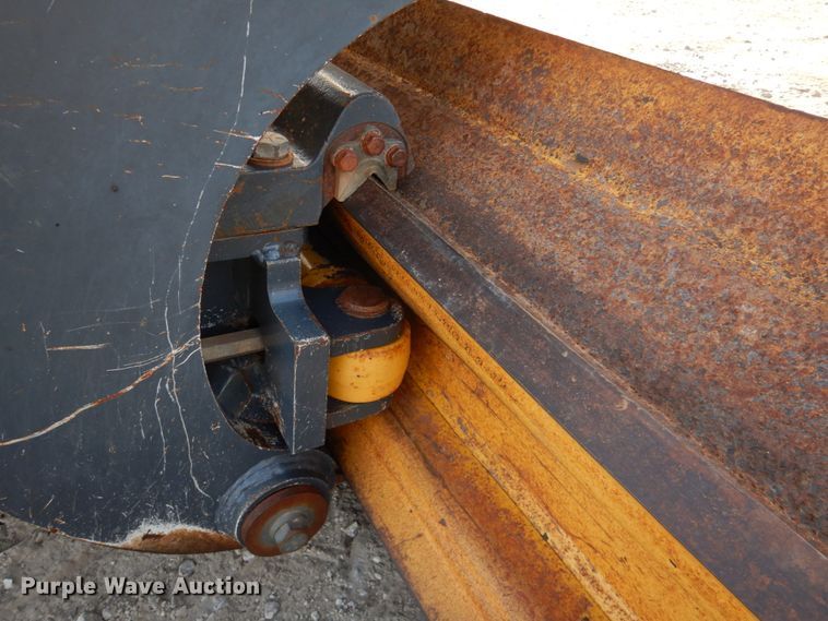 image for item DN2728 2009 John Deere 770D  motor grader