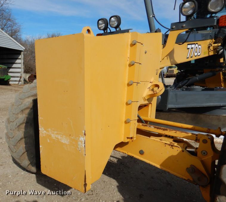 image for item DN2728 2009 John Deere 770D  motor grader