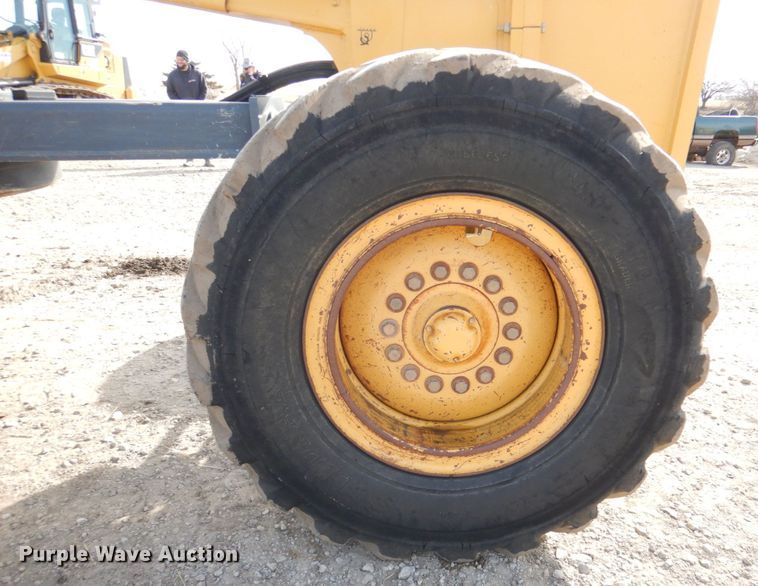 image for item DN2728 2009 John Deere 770D  motor grader