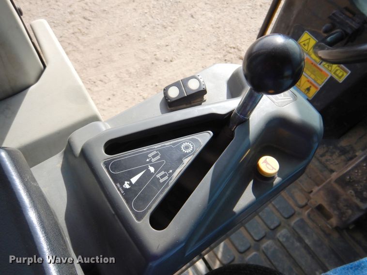 image for item DN2729 2007 Caterpillar 963D  track loader