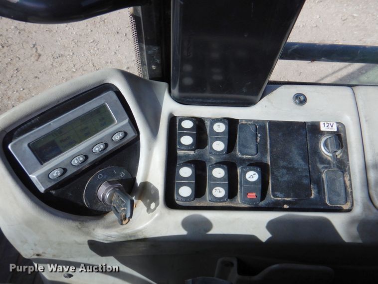 image for item DN2729 2007 Caterpillar 963D  track loader