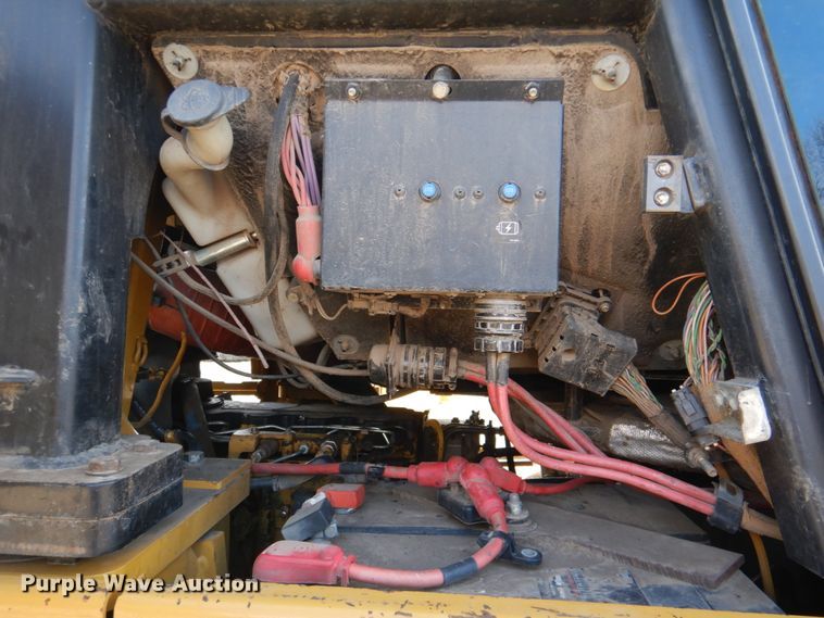 image for item DN2729 2007 Caterpillar 963D  track loader