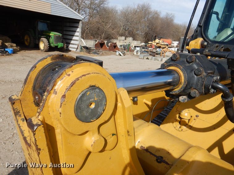 image for item DN2729 2007 Caterpillar 963D  track loader