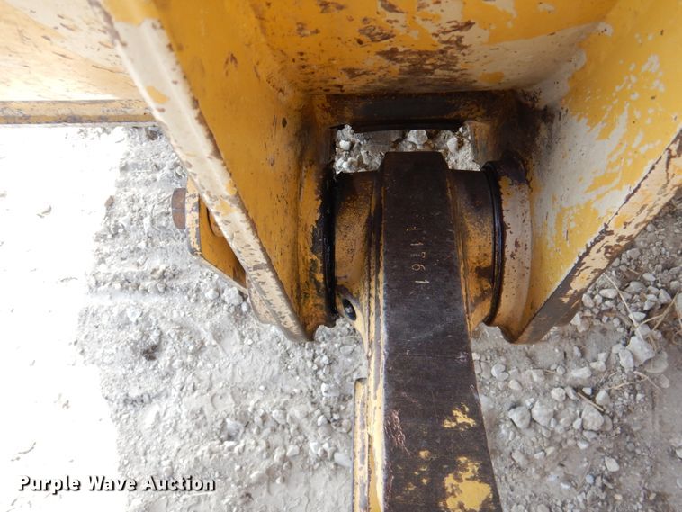 image for item DN2729 2007 Caterpillar 963D  track loader