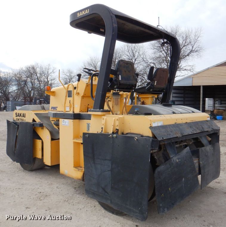 image for item DN2730 2012 Sakai GW750-2  pneumatic roller