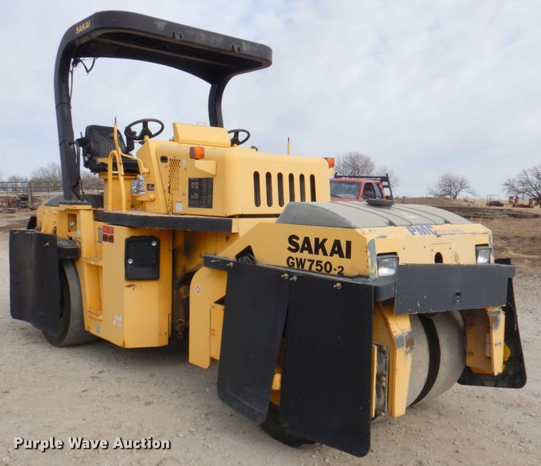 image for item DN2730 2012 Sakai GW750-2  pneumatic roller