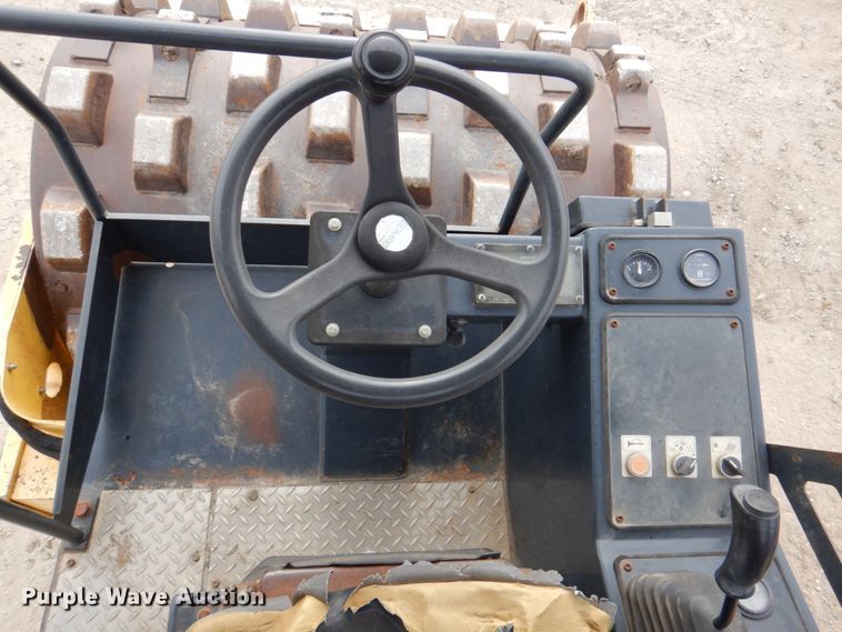 image for item DN2731 2006 Bomag BW177DH-3  single drum vibratory roller