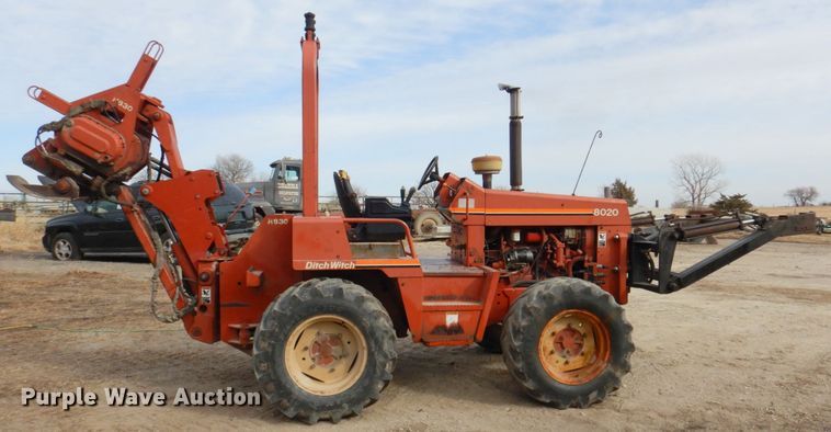 image for item DN2732 1997 Ditch Witch 8020  cable plow