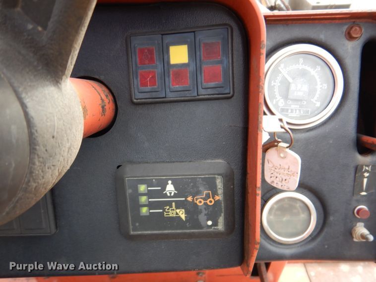 image for item DN2732 1997 Ditch Witch 8020  cable plow