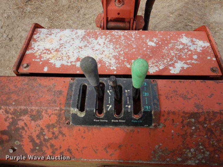 image for item DN2732 1997 Ditch Witch 8020  cable plow