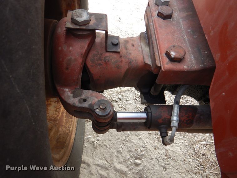 image for item DN2732 1997 Ditch Witch 8020  cable plow