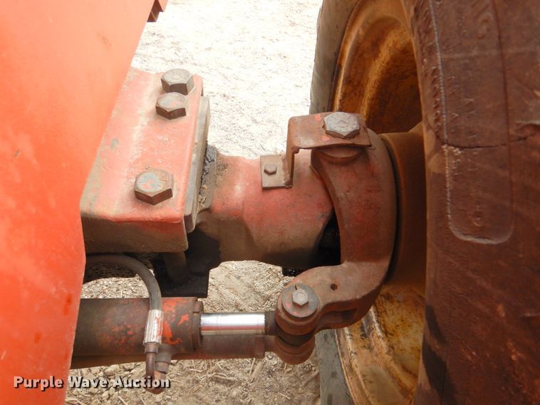 image for item DN2732 1997 Ditch Witch 8020  cable plow