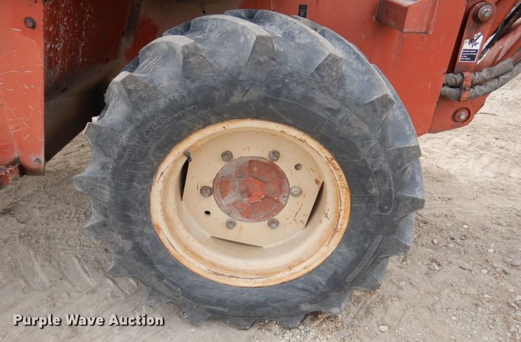 image for item DN2732 1997 Ditch Witch 8020  cable plow