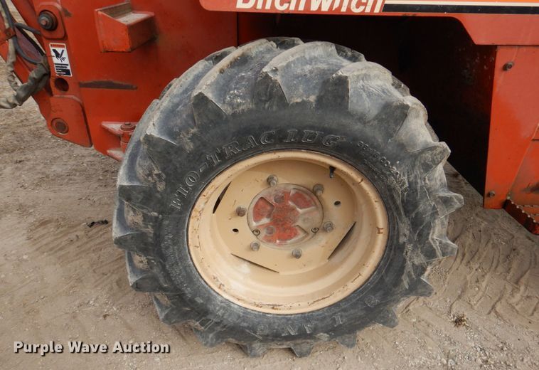 image for item DN2732 1997 Ditch Witch 8020  cable plow