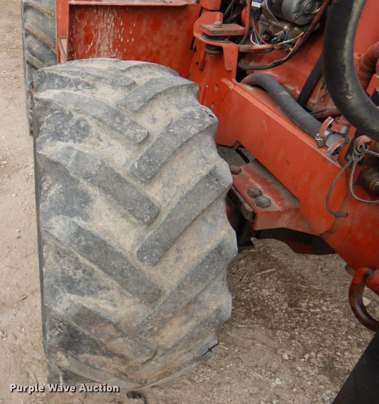 image for item DN2732 1997 Ditch Witch 8020  cable plow