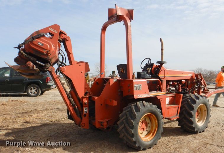 image for item DN2733 1997 Ditch Witch 8020  cable plow