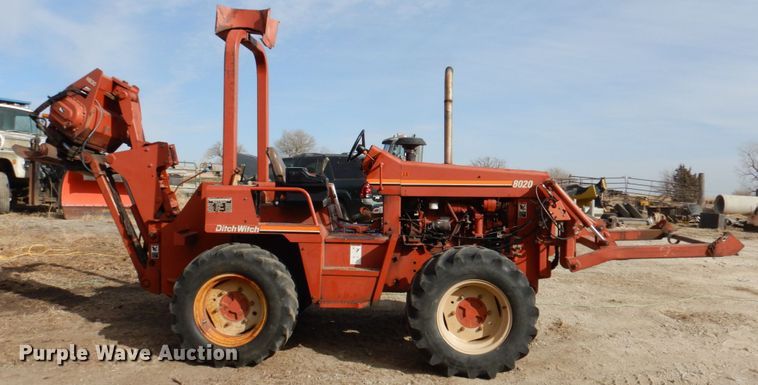 image for item DN2733 1997 Ditch Witch 8020  cable plow
