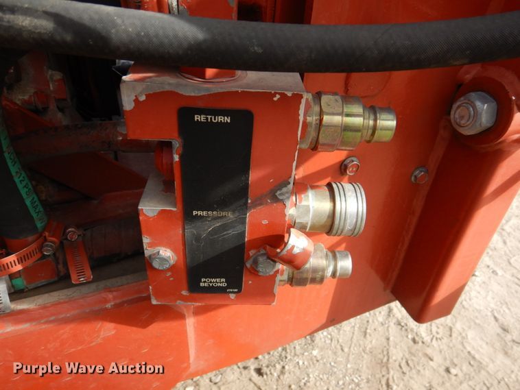 image for item DN2733 1997 Ditch Witch 8020  cable plow