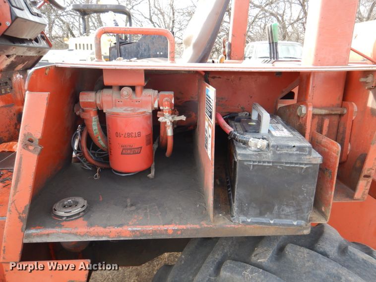 image for item DN2733 1997 Ditch Witch 8020  cable plow