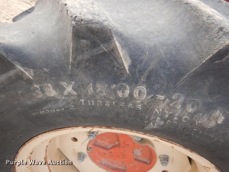 image for item DN2733 1997 Ditch Witch 8020  cable plow