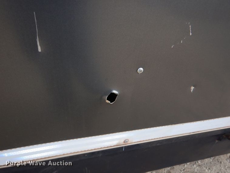 image for item DN2736 2016 Lark VT8.5X28TA  enclosed cargo trailer