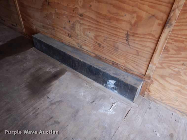 image for item DN2736 2016 Lark VT8.5X28TA  enclosed cargo trailer