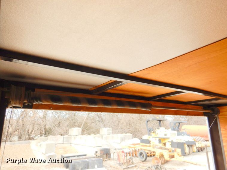 image for item DN2736 2016 Lark VT8.5X28TA  enclosed cargo trailer