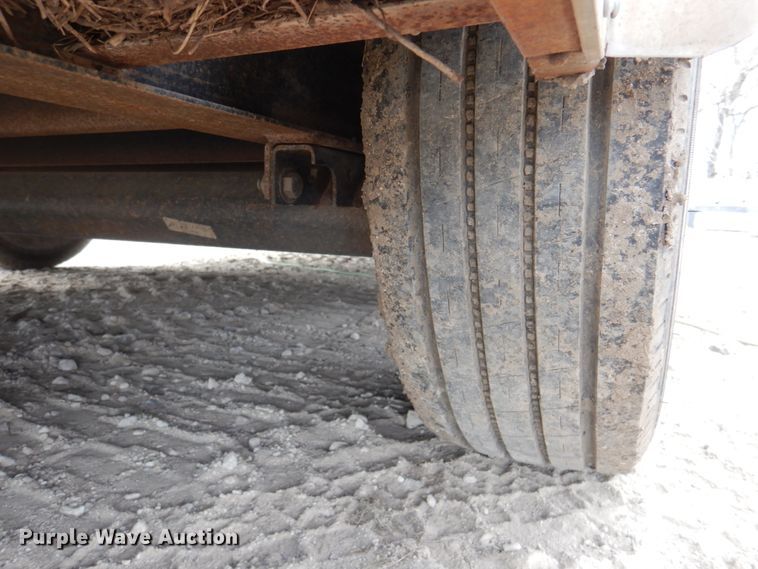 image for item DN2736 2016 Lark VT8.5X28TA  enclosed cargo trailer