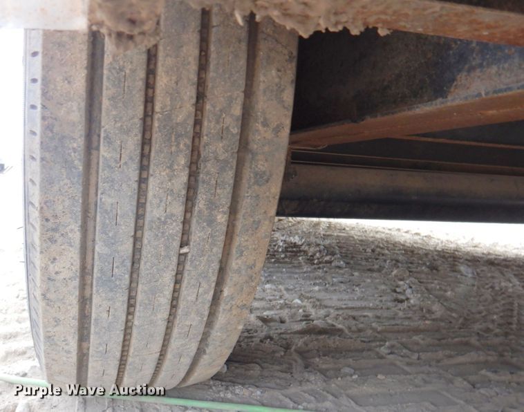 image for item DN2736 2016 Lark VT8.5X28TA  enclosed cargo trailer