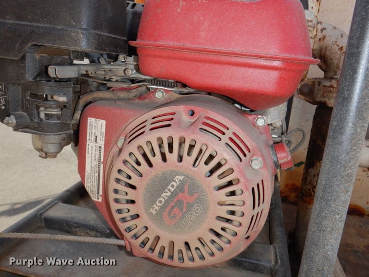 image for item DN7254 1995 Isuzu NPR  tank truck