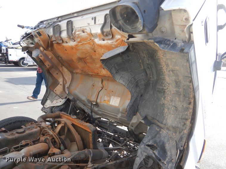 image for item DN7254 1995 Isuzu NPR  tank truck