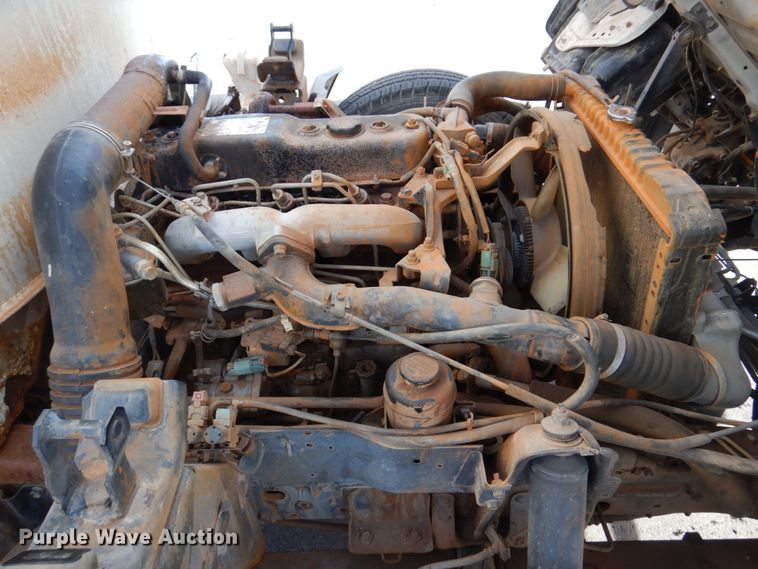image for item DN7254 1995 Isuzu NPR  tank truck