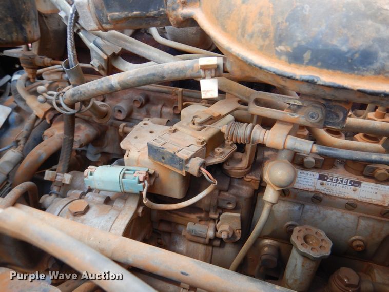 image for item DN7254 1995 Isuzu NPR  tank truck