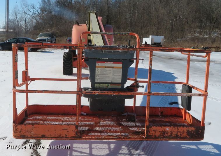 image for item DN7887 2008 JLG 800S  boom lift