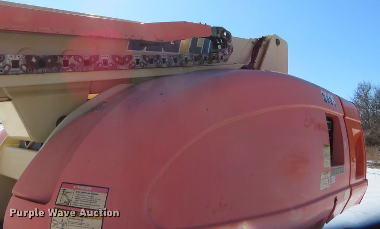 image for item DN7887 2008 JLG 800S  boom lift