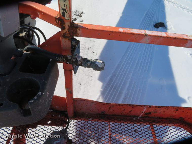 image for item DN7887 2008 JLG 800S  boom lift