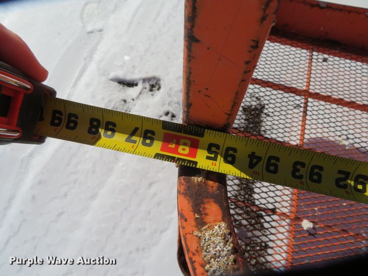 image for item DN7887 2008 JLG 800S  boom lift