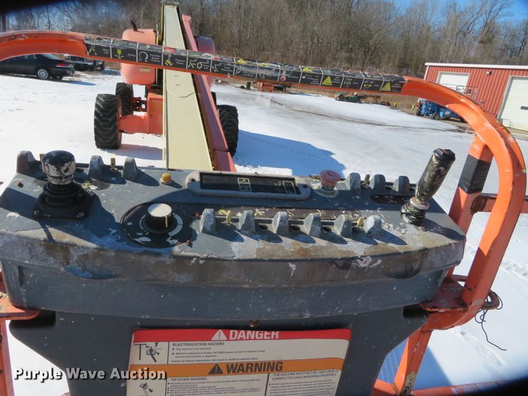 image for item DN7887 2008 JLG 800S  boom lift
