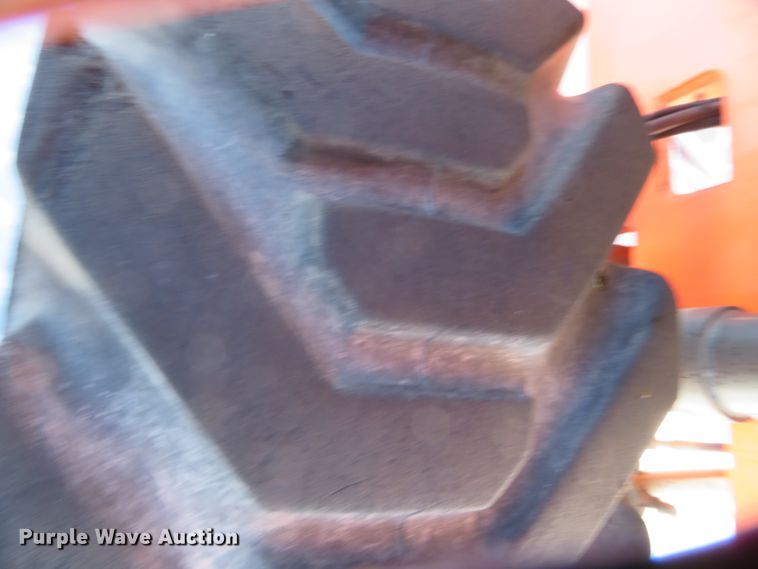 image for item DN7887 2008 JLG 800S  boom lift