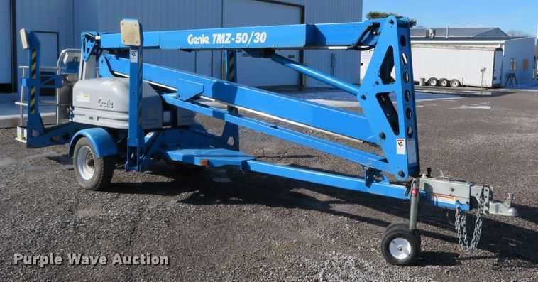 image for item DN7896 2003 Genie TMZ-50/30  boom lift