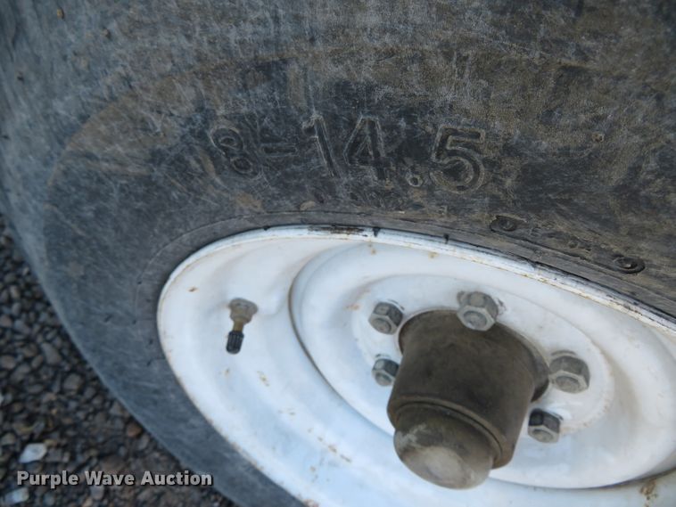 image for item DN7896 2003 Genie TMZ-50/30  boom lift