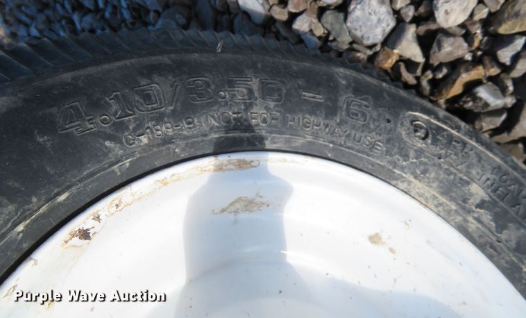 image for item DN7896 2003 Genie TMZ-50/30  boom lift