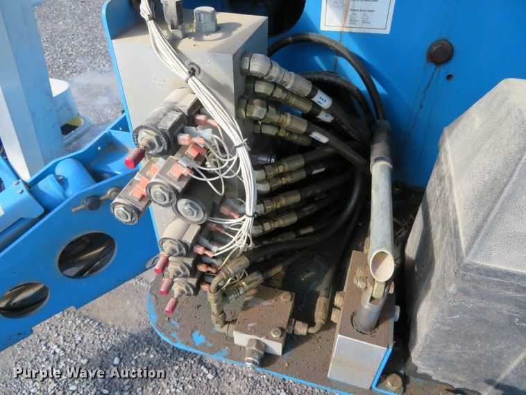 image for item DN7896 2003 Genie TMZ-50/30  boom lift