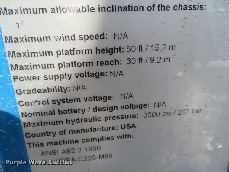 image for item DN7896 2003 Genie TMZ-50/30  boom lift