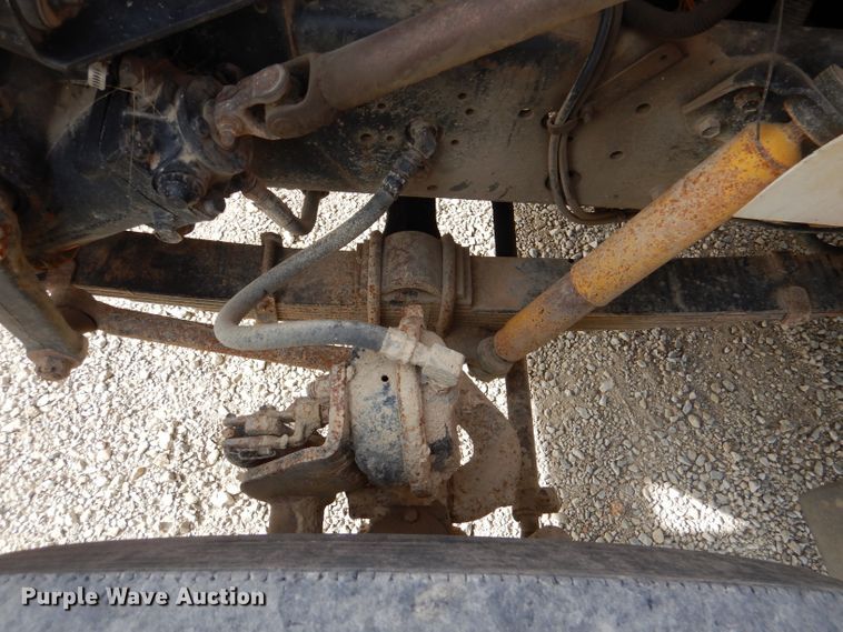 image for item DR0845 1998 International 4900  dump truck