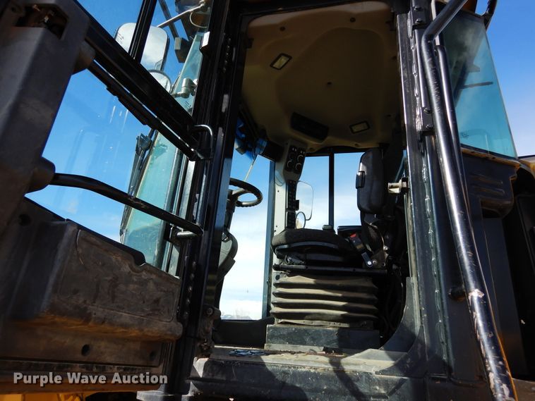 image for item DR1098 2013 Caterpillar 950K  wheel loader