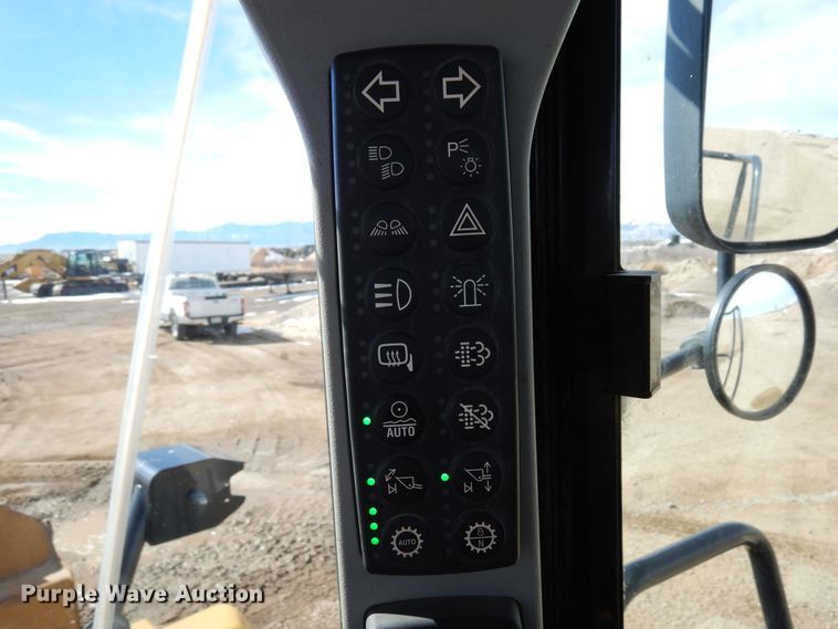 image for item DR1099 2013 Caterpillar 950K  wheel loader