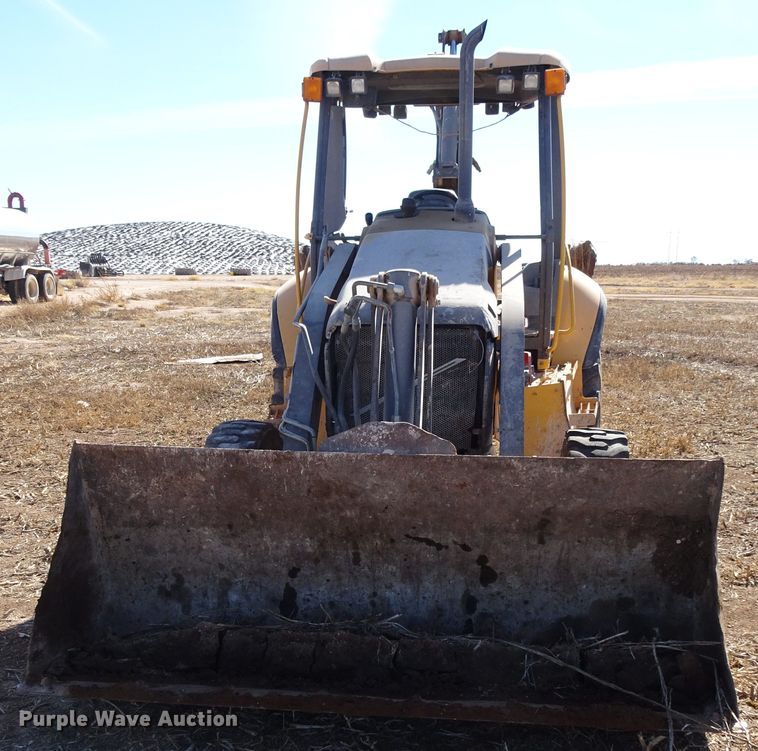 image for item GC9214 2012 Volvo BL60B  backhoe